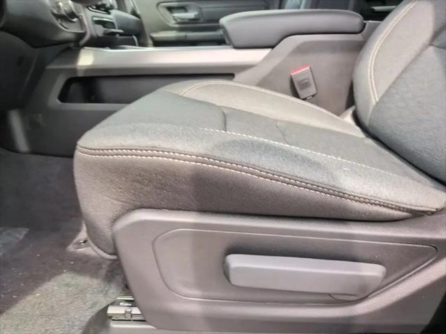 2026 Ram 1500 Express Crew Cab 4x4 57 Box