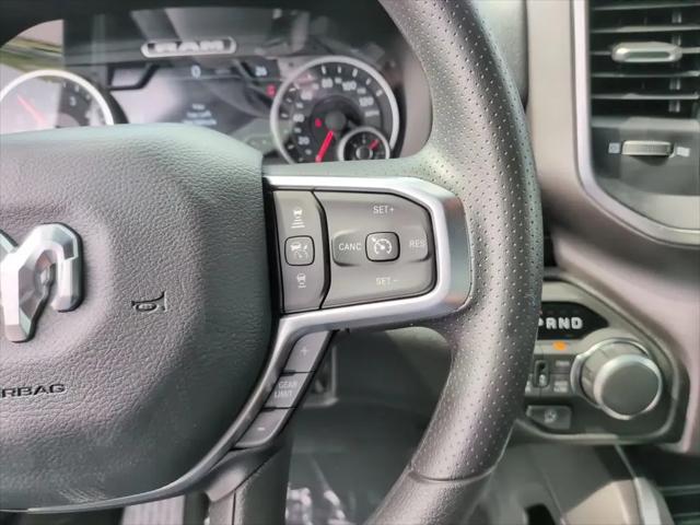 2026 Ram 1500 Express Crew Cab 4x4 57 Box