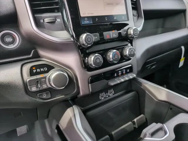 2026 Ram 1500 Express Crew Cab 4x4 57 Box