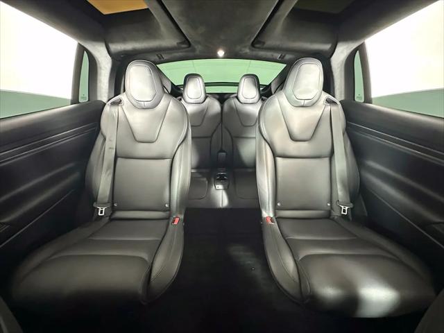 2023 Tesla Model X Standard Range