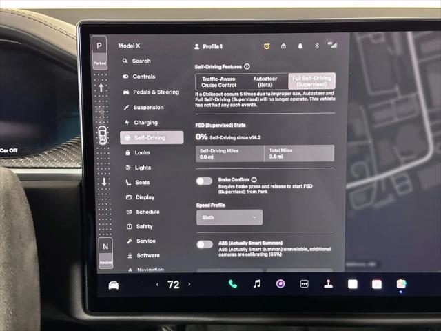 2023 Tesla Model X Standard Range
