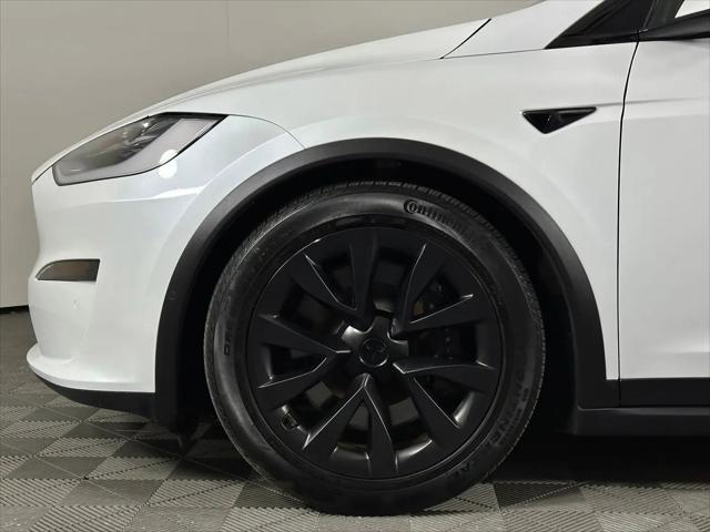2023 Tesla Model X Standard Range