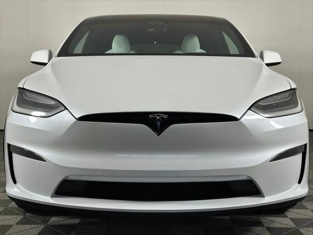 2023 Tesla Model X Standard Range