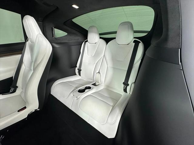 2023 Tesla Model X Standard Range