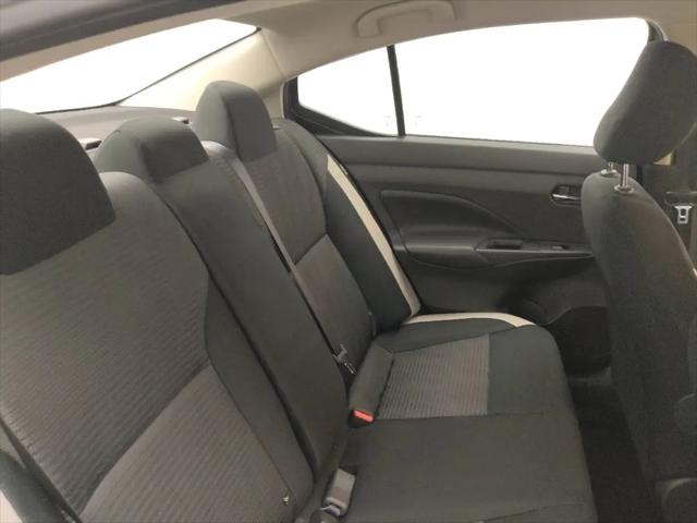 2020 Nissan Versa SV Xtronic CVT