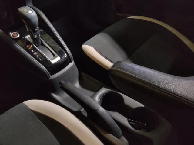 2020 Nissan Versa SV Xtronic CVT
