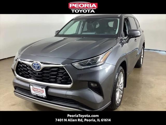 2023 Toyota Highlander Hybrid Platinum for sale in Peoria, IL