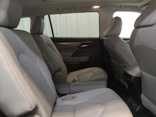 2020 Toyota Highlander Platinum