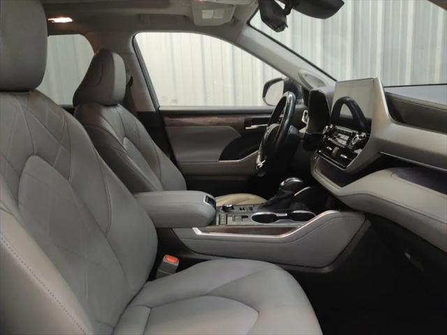 2020 Toyota Highlander Platinum