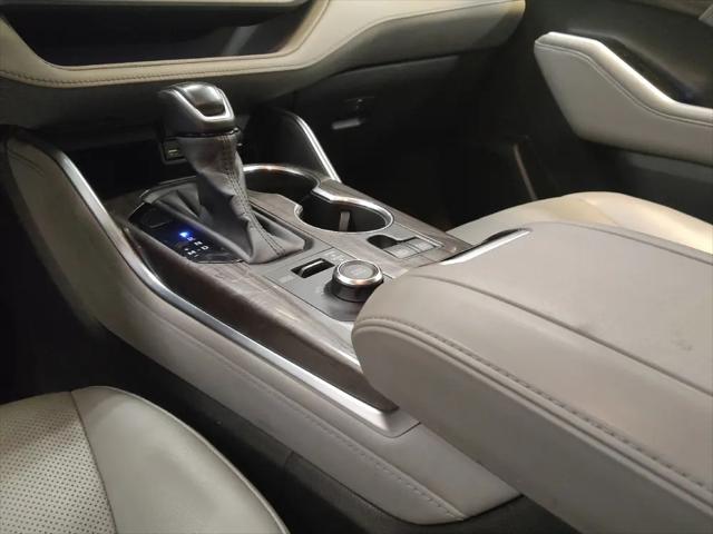 2020 Toyota Highlander Platinum