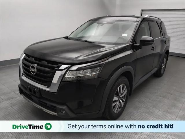 2022 Nissan Pathfinder SL 4WD for sale in Gladstone, MO