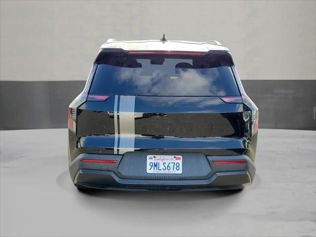 2024 Kia EV9 Wind