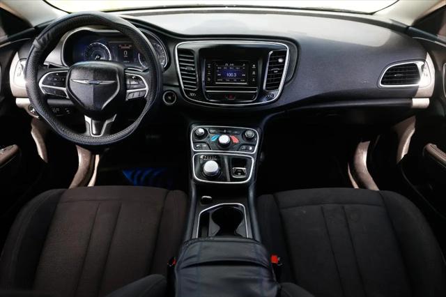 2016 Chrysler 200 Limited