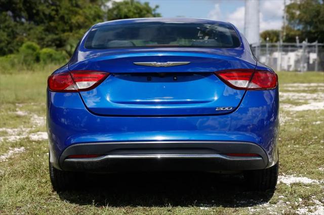 2016 Chrysler 200 Limited