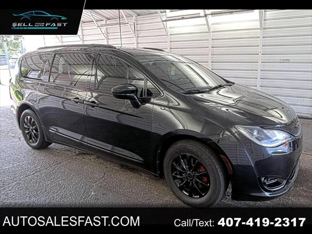 2017 Chrysler Pacifica Touring-L for sale in Orlando, FL