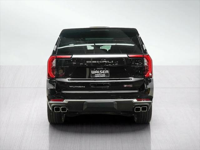 2025 GMC Yukon 4WD Denali