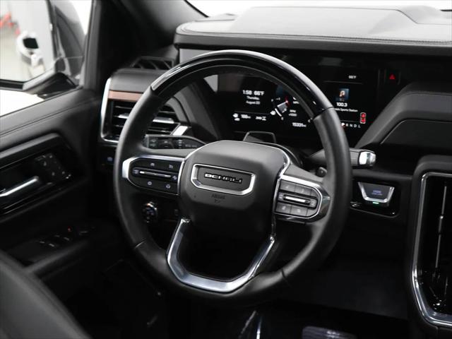 2025 GMC Yukon 4WD Denali