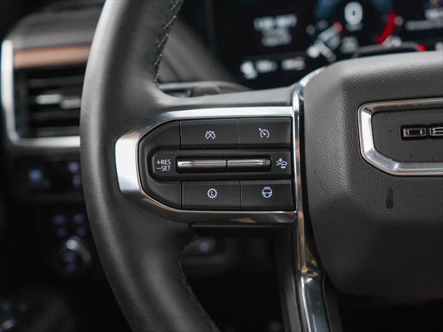 2025 GMC Yukon 4WD Denali