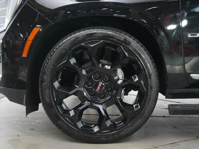 2025 GMC Yukon 4WD Denali