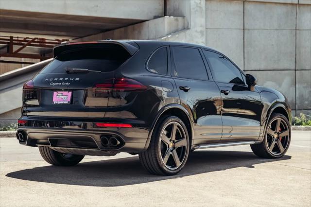 2016 Porsche Cayenne Turbo