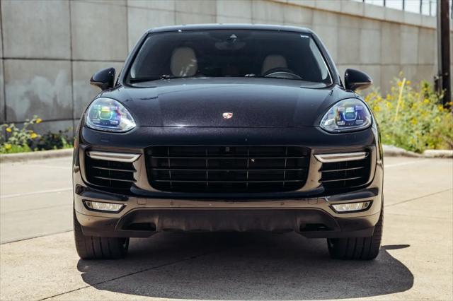 2016 Porsche Cayenne Turbo