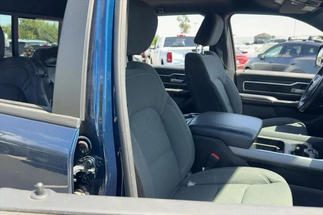 2024 Ram 1500 Big Horn Crew Cab 4x4 57 Box