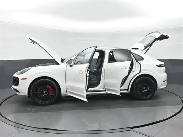 2021 Porsche Cayenne GTS
