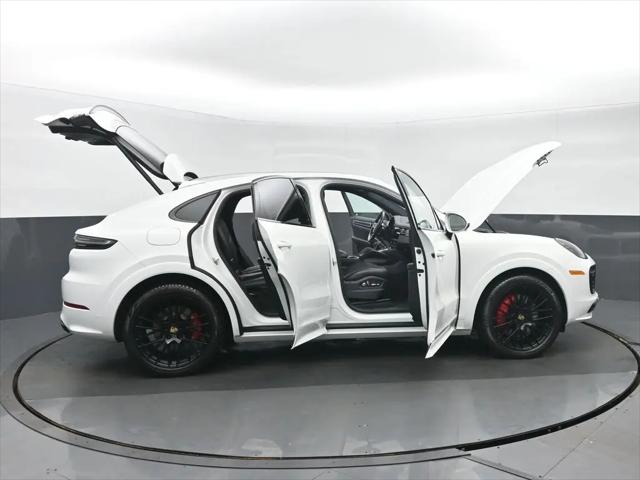 2021 Porsche Cayenne GTS