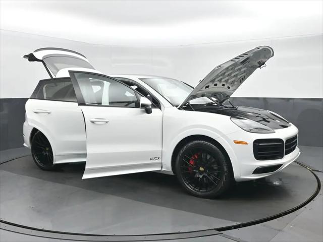 2021 Porsche Cayenne GTS