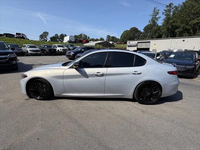 2021 Alfa Romeo Giulia RWD