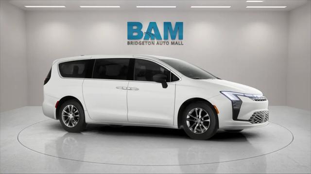 2027 Chrysler Pacifica Select