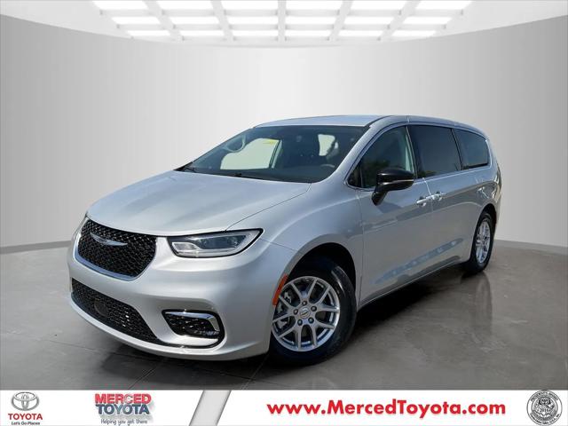 2024 Chrysler Pacifica Touring L for sale in Merced, CA