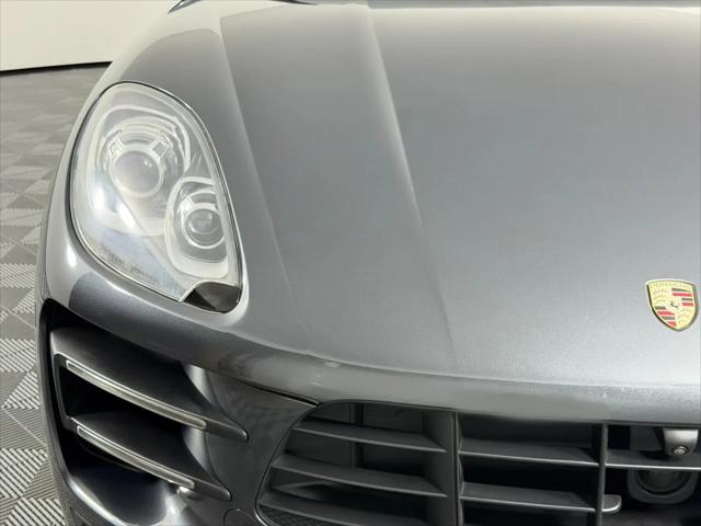 2018 Porsche Macan Turbo