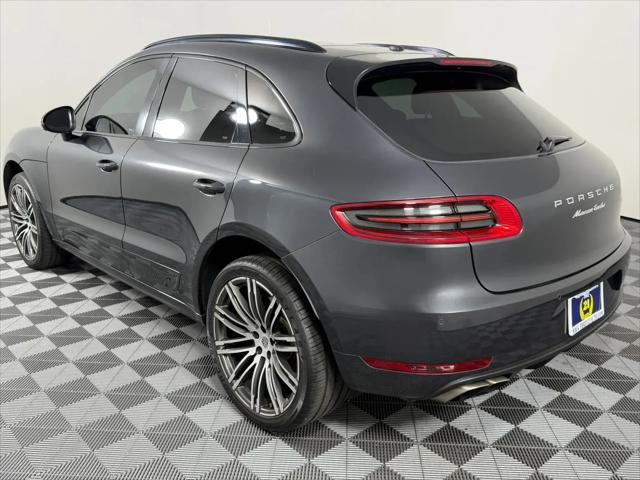 2018 Porsche Macan Turbo