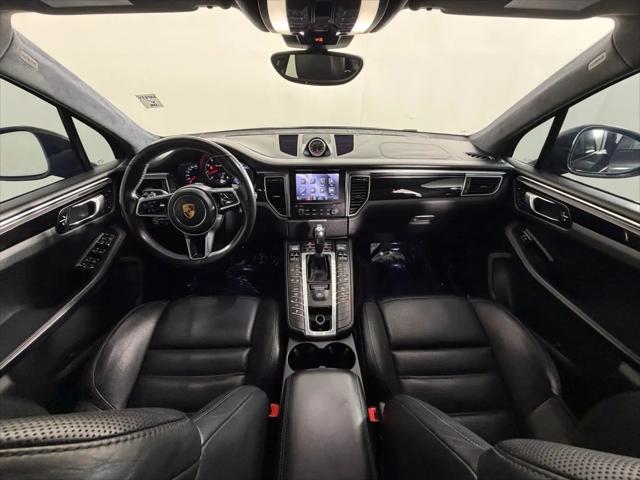 2018 Porsche Macan Turbo
