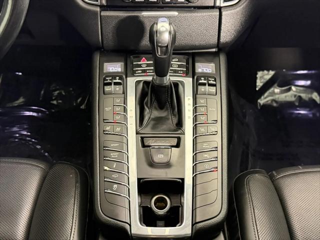 2018 Porsche Macan Turbo