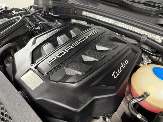 2018 Porsche Macan Turbo