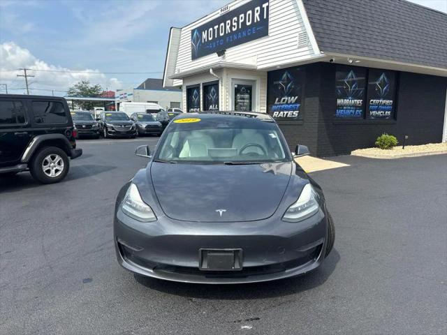2019 Tesla Model 3 Mid Range
