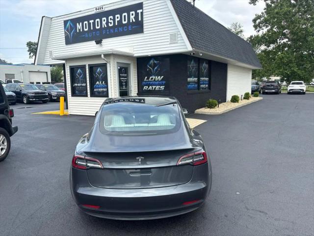 2019 Tesla Model 3 Mid Range