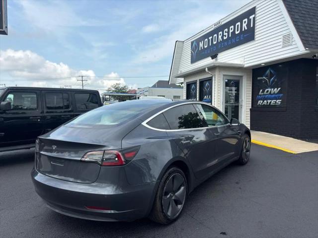 2019 Tesla Model 3 Mid Range