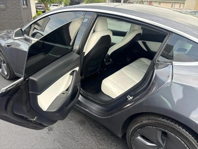 2019 Tesla Model 3 Mid Range