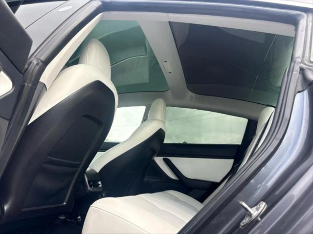 2019 Tesla Model 3 Mid Range