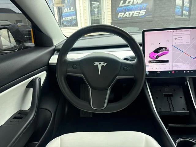 2019 Tesla Model 3 Mid Range