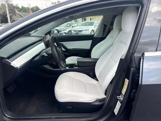 2019 Tesla Model 3 Mid Range