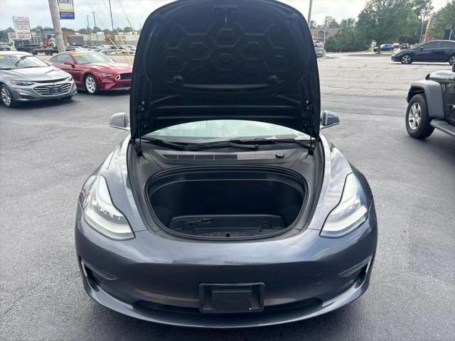 2019 Tesla Model 3 Mid Range