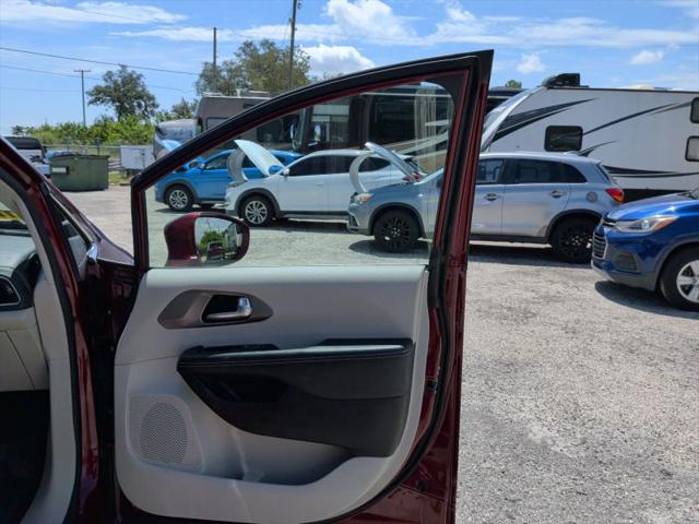 2021 Chrysler Pacifica Touring L