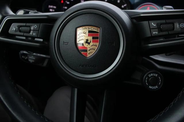 2021 Porsche 911 Carrera Cabriolet
