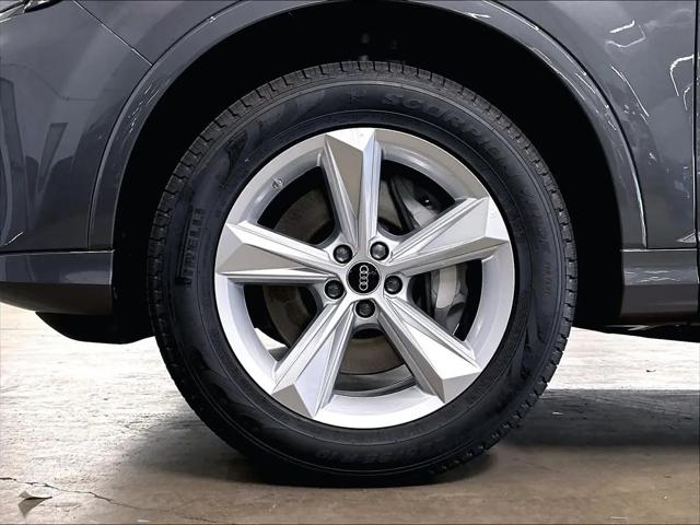 2026 Audi Q7 Premium 45 TFSI quattro tiptronic