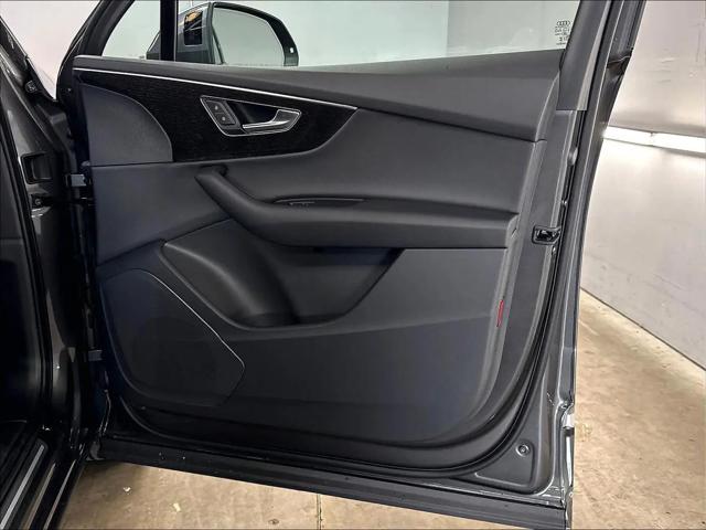 2026 Audi Q7 Premium 45 TFSI quattro tiptronic