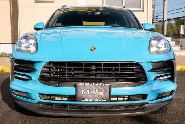 2021 Porsche Macan Base